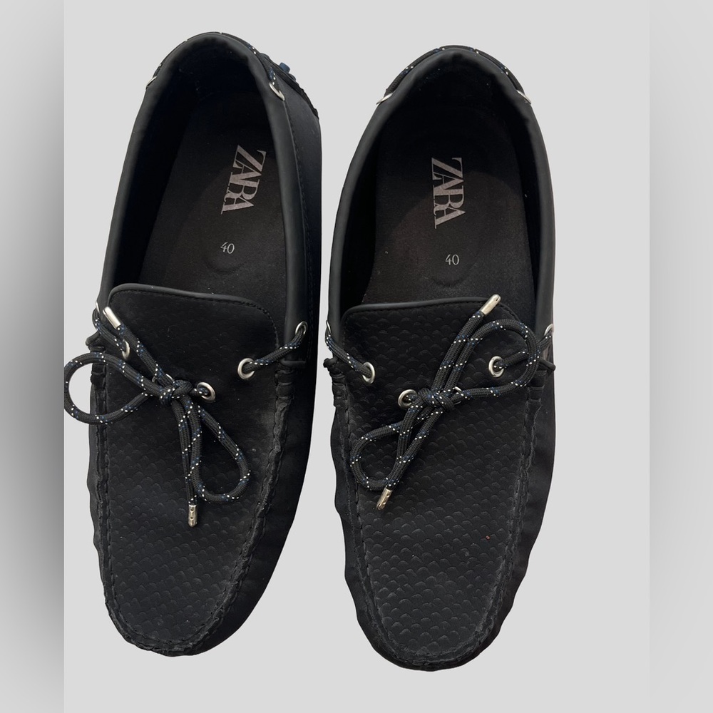 Zara Men's Textured Black Slip-On Bow Loafers Size 40